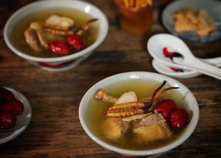 <a href=http://www.dongtai1982.com/chifa/ target=_blank class=infotextkey>冬蟲夏草的吃法</a>