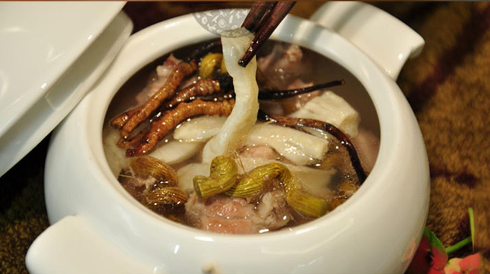 冬蟲夏草煎服：根數(shù)不是固定值，3 大維度定用量